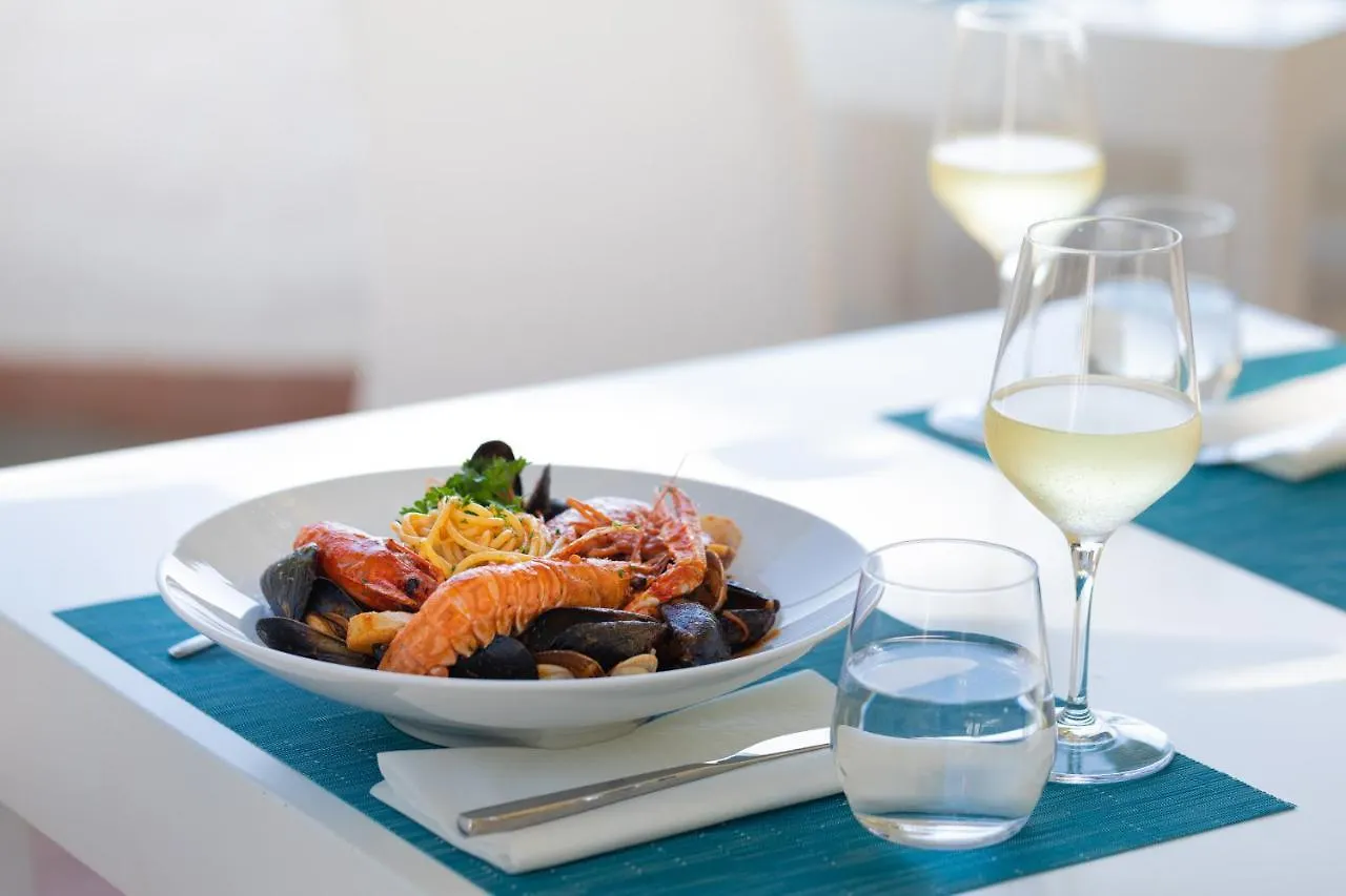 Tirreno Resort Cala Liberotto 4*,